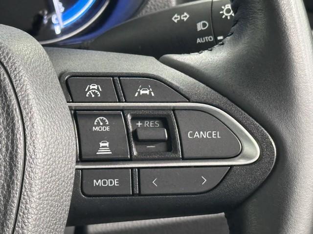 ヴォクシー ハイブリッドＳ－Ｚ　衝突被害軽減ブレーキ　後席モニター　前後ドライブレコーダー　２．０ＥＴＣ　Ｂｌｕｅｔｏｏｔｈオーディオ　ミュージックプレイヤー接続可　アイドリングストップ　メモリーナビ　バックモニター　ＬＥＤランプ（16枚目）