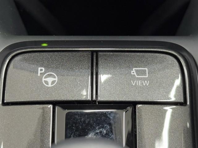 クラウン Ｚ　レザーシート　寒冷地仕様　ＬＥＤヘッドライト　地デジＴＶ　ＡＢＳ　ＡＣ１００Ｖ　パワーシート　アイドリングストップ　バックモニター　スマートキー　ＥＴＣ　ドライブレコーダー　アルミホイール　エアコン（14枚目）