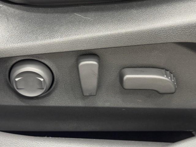 レガシィアウトバック リミテッドＥＸ　衝突軽減装置　アルミホイール　ミュージックプレイヤー接続可　ＡＷＤ　ＬＥＤヘッドランプ　クルコン　フルオートエアコン　メモリーナビ　地上デジタル　ナビＴＶ　キーレスエントリー　ＥＴＣ　電動シート（14枚目）