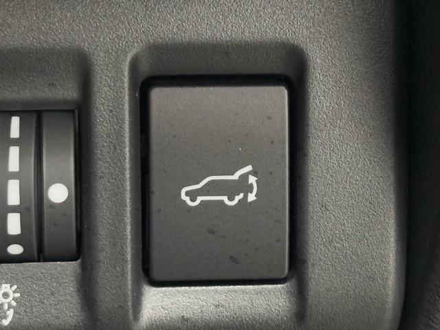 レガシィアウトバック リミテッドＥＸ　衝突軽減装置　アルミホイール　ミュージックプレイヤー接続可　ＡＷＤ　ＬＥＤヘッドランプ　クルコン　フルオートエアコン　メモリーナビ　地上デジタル　ナビＴＶ　キーレスエントリー　ＥＴＣ　電動シート（17枚目）