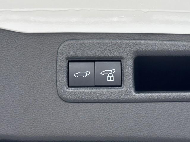 ハリアー Ｚ　衝突被害軽減ブレーキ　車検整備付　パワーバックドア　Ｂｌｕｅｔｏｏｔｈオーディオ　ミュージックプレイヤー接続可　ＥＴＣ２．０　オートマチックハイビーム　メモリーナビ　バックモニター　ドラレコ付き（21枚目）