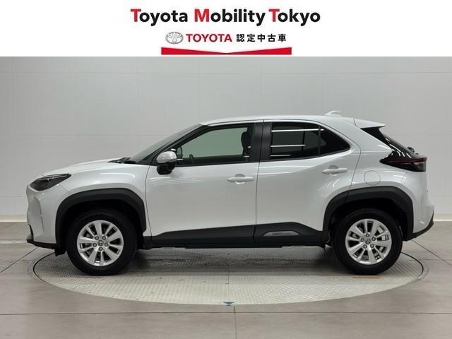 ヤリスクロス Ｇ　ＥＴＣ装備　リヤカメラ　点検記録簿　スマートエントリー　イモビライザー　オートエアコン　アルミホイール　キーレス　パワーウィンドウ　クルコン　ＡＢＳ　ドライブレコーダー　エアバッグ　パワーステアリング（3枚目）