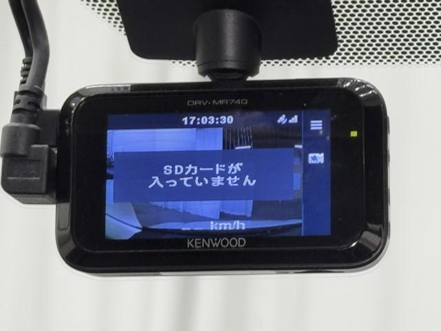 カローラツーリング ハイブリッド　Ｓ　インテリジェントクリアランスソナー　ドラレコ付き　Ｒカメラ　ＡＡＣ　ＬＥＤライト　メディアプレイヤー接続　１オーナー車　横滑防止装置　整備記録簿　クルコン　ＥＴＣ車載器　ナビ＆ＴＶ　キーフリーシステム（11枚目）