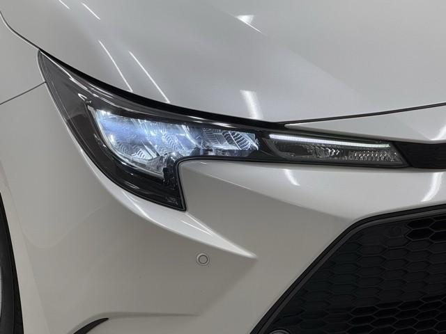 カローラツーリング ハイブリッド　Ｓ　インテリジェントクリアランスソナー　ドラレコ付き　Ｒカメラ　ＡＡＣ　ＬＥＤライト　メディアプレイヤー接続　１オーナー車　横滑防止装置　整備記録簿　クルコン　ＥＴＣ車載器　ナビ＆ＴＶ　キーフリーシステム（19枚目）