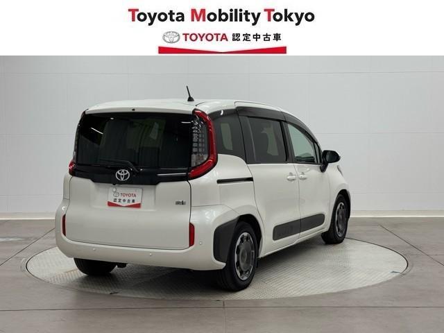 シエンタ ハイブリッドＺ　ＴＳＳ　ワンオーナ　エアバック　キーレスエントリー　ナビＴＶ　イモビライザー　整備記録簿　バックモニター　ＬＥＤヘッドライト　ＥＴＣ車載器　横滑り防止　スマートキー　オートエアコン　サイドエアバッグ（4枚目）