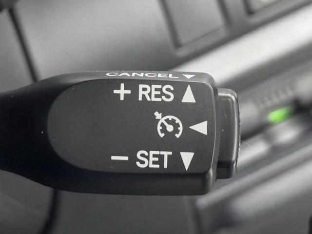 ヴォクシー ZS 煌III 衝突被害軽減ブレーキ 車検整備付 両側パワースライドドア ETC2.0 メモリナビ バックモニター 前後ドライブレコーダー Bluetoothオーディオ 3列シート 7人乗り ABS 横滑り防止装置(14枚目)