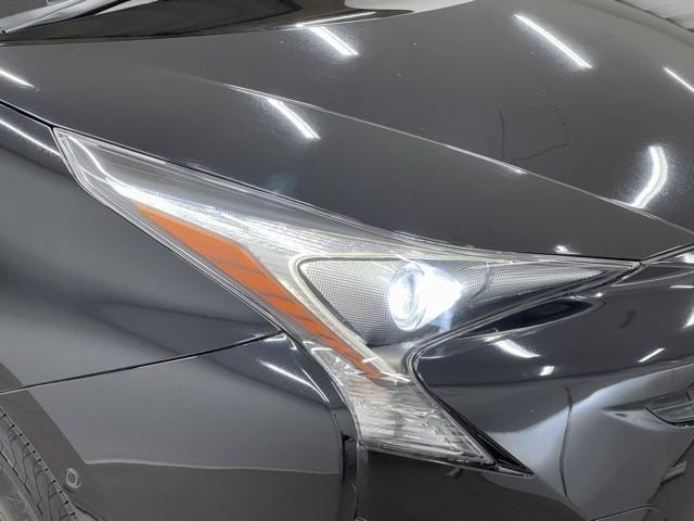 プリウス Sセーフティプラス 衝突回避システム Bモニター ドラレコ付き 定期点検記録簿 LEDライト クルコン ETC装備 スマートKEY ナビTV イモビライザー 横滑り防止機能 PW カーテンエアバッグ キーレスエントリー(21枚目)