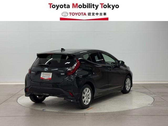 アクア Ｘ　踏み間違い防止　１００Ｖ　イモビ　ナビ＆ＴＶ　ドライブレコーダー　フルセグ　点検記録簿　ＬＥＤヘッドライト　スマートキー　横滑り防止機能　キーレスエントリー　アルミホイール　オートクルーズ　ＥＴＣ（2枚目）