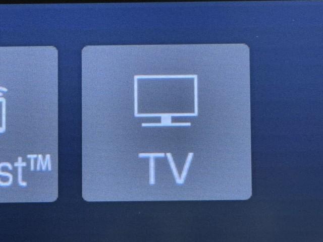 アクア Ｘ　踏み間違い防止　１００Ｖ　イモビ　ナビ＆ＴＶ　ドライブレコーダー　フルセグ　点検記録簿　ＬＥＤヘッドライト　スマートキー　横滑り防止機能　キーレスエントリー　アルミホイール　オートクルーズ　ＥＴＣ（8枚目）