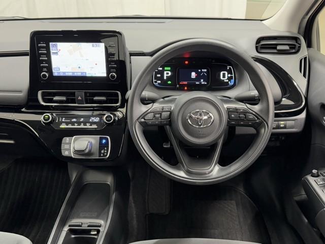 アクア Ｘ　衝突被害軽減ブレーキ　車検整備付　Ｂｌｕｅｔｏｏｔｈオーディオ　ミュージックプレイヤー接続可　全周囲モニタ　ドライブレコーダー　アイドリングストップ　ＬＥＤヘッドライト　メモリーナビ　バックカメラ付き（6枚目）