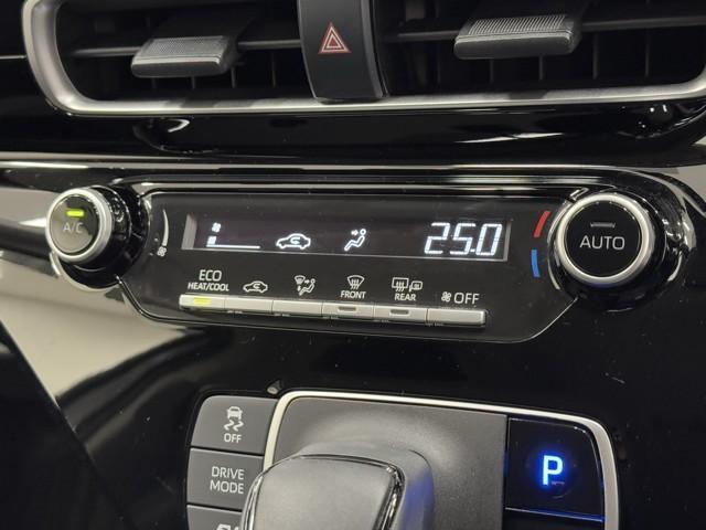 アクア Ｘ　衝突被害軽減ブレーキ　車検整備付　Ｂｌｕｅｔｏｏｔｈオーディオ　ミュージックプレイヤー接続可　全周囲モニタ　ドライブレコーダー　アイドリングストップ　ＬＥＤヘッドライト　メモリーナビ　バックカメラ付き（9枚目）