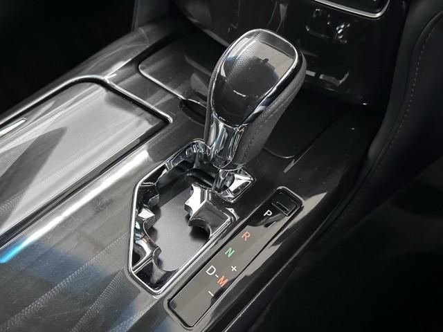 クラウン アスリートＧ　オートエアコン　アルミホイール　スマートキー　クルーズコントロール　ＨＤＤナビ　ＡＢＳ　パワーウインドウ　ＤＶＤ再生　エアバック　パワーシート　ＥＴＣ　キーレス　パワステ　サンルーフ　ナビ＆ＴＶ（11枚目）