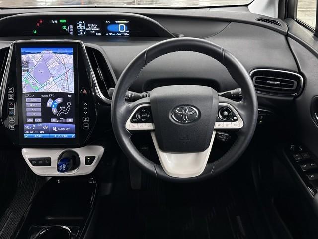 プリウスPHV Sナビパッケージ 衝突被害軽減ブレーキ 車検整備付 Bluetooth対応 ミュージックプレイヤー接続可 クルーズコントロール LEDヘッドライト メモリーナビ バツクカメラ スマートキー ETC2.0 1オーナー(6枚目)