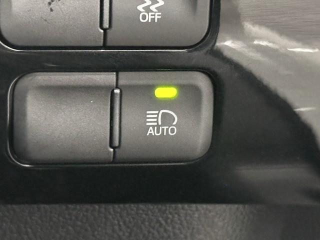 プリウスPHV Sナビパッケージ 衝突被害軽減ブレーキ 車検整備付 Bluetooth対応 ミュージックプレイヤー接続可 クルーズコントロール LEDヘッドライト メモリーナビ バツクカメラ スマートキー ETC2.0 1オーナー(15枚目)