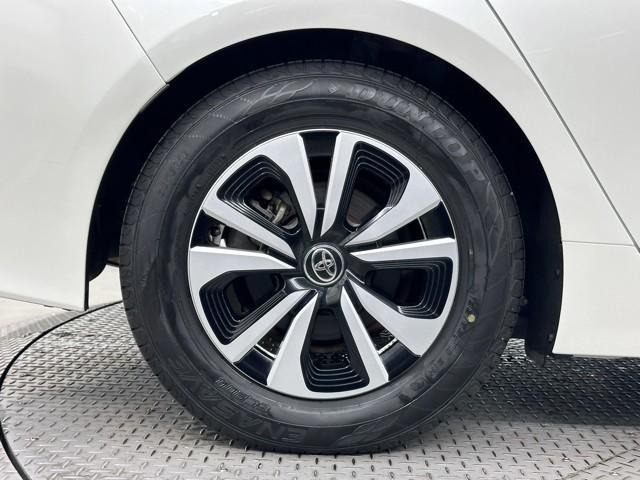 プリウスPHV Sナビパッケージ 衝突被害軽減ブレーキ 車検整備付 Bluetooth対応 ミュージックプレイヤー接続可 クルーズコントロール LEDヘッドライト メモリーナビ バツクカメラ スマートキー ETC2.0 1オーナー(21枚目)