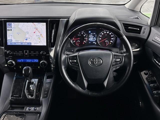 アルファード 3.5SC 衝突軽減ブレーキ LED 横滑り防止機能 ナビ&TV パワーシート 盗難防止装置 ドライブレコーダー ABS キーレス 両側パワースライドドア スマートキー エアロ ETC メモリーナビ エアバッグ(6枚目)