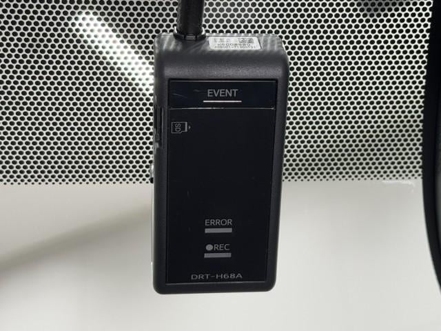 カローラ ハイブリッド S スマートキ iストップ 横滑り防止機能 LEDヘッドライト ミュージックプレイヤー接続可 点検記録簿 盗難防止装置 キーレス オートエアコン クルコン リヤカメラ メモリナビ フルセグ AW ABS(11枚目)