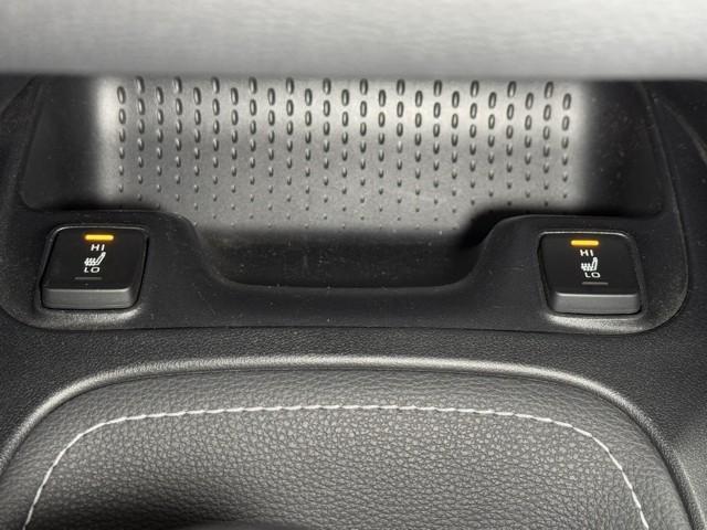 カローラ ハイブリッド S スマートキ iストップ 横滑り防止機能 LEDヘッドライト ミュージックプレイヤー接続可 点検記録簿 盗難防止装置 キーレス オートエアコン クルコン リヤカメラ メモリナビ フルセグ AW ABS(16枚目)