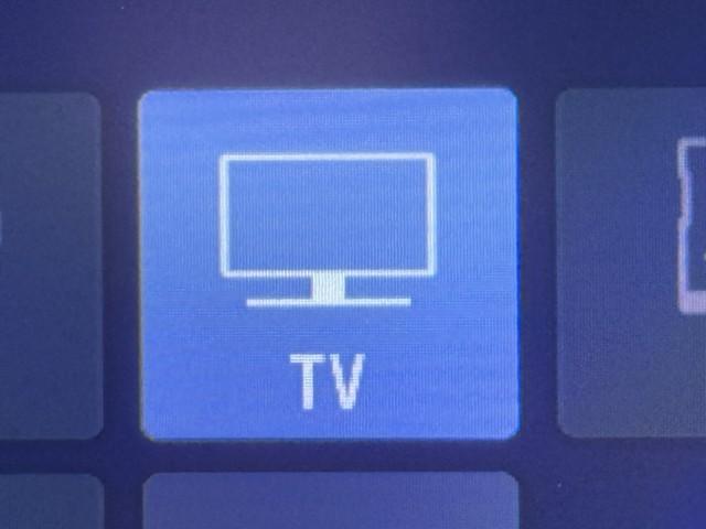 エスクァイア ハイブリッドGi Rカメラ AAC ナビ&TV リアエアコン 記録簿付き 地デジ アイドルストップ クルーズコントロール LEDライト キーレスエントリー スマートキー付 DVD再生可 エアバック 横滑防止装置 ETC(9枚目)