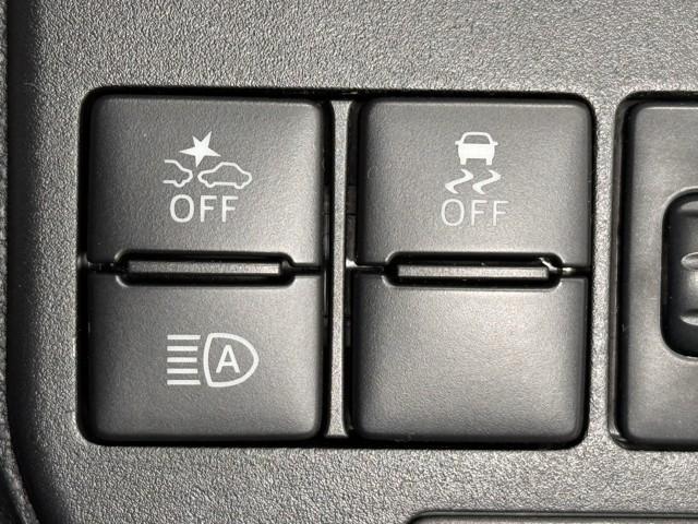 ピクシスバン クルーズターボ SAIII 衝突軽減ブレーキ バックモニター DVD再生可 パワステ 記録簿 4WD ETC エアコン アイドリングストップ LEDヘッドライト キーレス ESC ナビTV ミュージックプレイヤー接続可 ABS(14枚目)