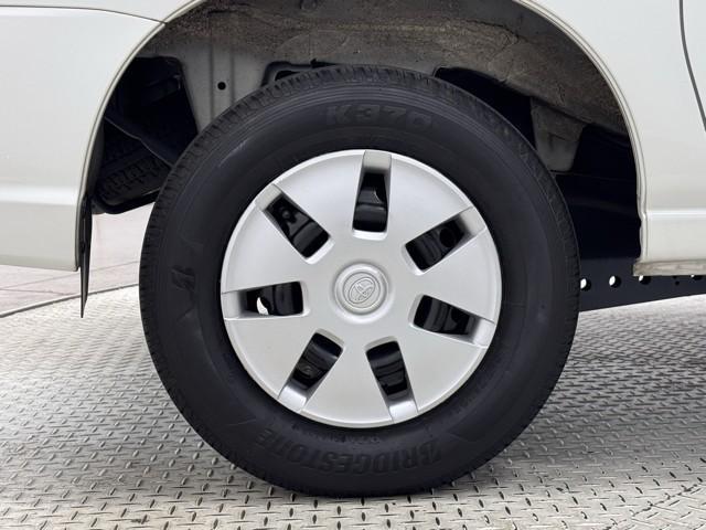 ピクシスバン クルーズターボ SAIII 衝突軽減ブレーキ バックモニター DVD再生可 パワステ 記録簿 4WD ETC エアコン アイドリングストップ LEDヘッドライト キーレス ESC ナビTV ミュージックプレイヤー接続可 ABS(20枚目)