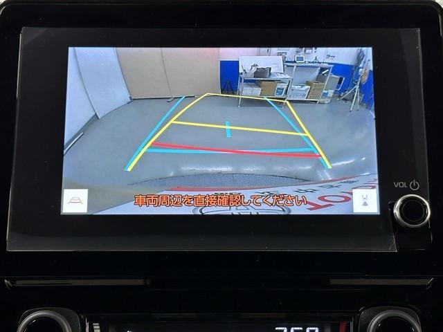 シエンタ ハイブリッドＺ　衝突被害軽減ブレーキ　後席モニター　前後ドライブレコーダー　ＥＴＣ車載器　アイドルストップ　Ｂｌｕｅｔｏｏｔｈオーディオ　ミュージックプレイヤー接続可　ＡＢＳ　ＬＥＤヘッドライト　３列シート（7枚目）