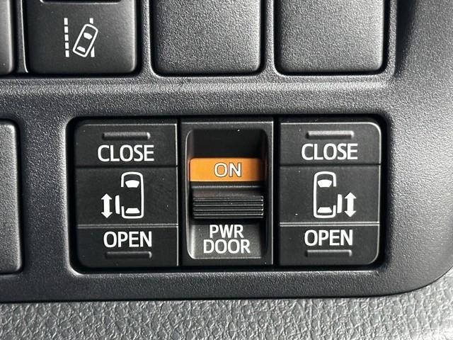 �p���[�X���C�h�h�A�����ŏ�~�胉�N���N�I�@�J���X�C�b�`��Ń����^�b�`�ł���B�@���q�l�₨�N���̕������S���Ă����ł��܂��B�@�⓹�ŊJ���d���Ȃ��Ă��܂����ɕ֗��ł���B