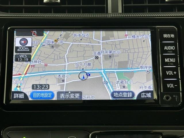 アクア S 衝突被害軽減ブレーキ メモリーナビ Bカメラ ワンオーナー車 格納ミラー 車線逸脱警報システム スマートキープッシュスタート ATハイビーム キーレスエントリ オートライト イモビ ナビ&TV ETC(7枚目)