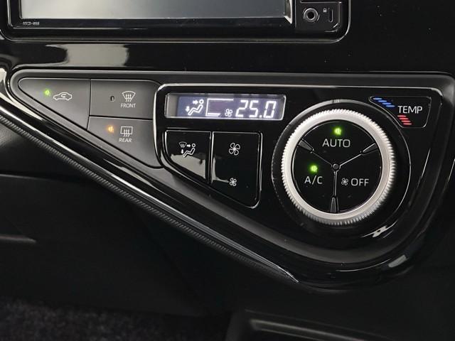 アクア S 衝突被害軽減ブレーキ メモリーナビ Bカメラ ワンオーナー車 格納ミラー 車線逸脱警報システム スマートキープッシュスタート ATハイビーム キーレスエントリ オートライト イモビ ナビ&TV ETC(12枚目)