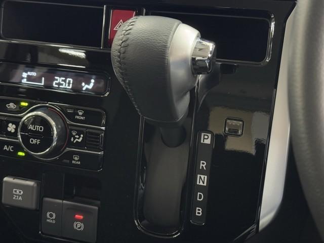 ルーミー カスタムG-T 助手席エアバック 両側オートスライドドア スマートキープッシュスタート LEDライト 1オーナー 横滑り防止機能 クルコン 点検記録簿 ETC付 アルミホイール フルフラット キーレス DVD ABS(12枚目)