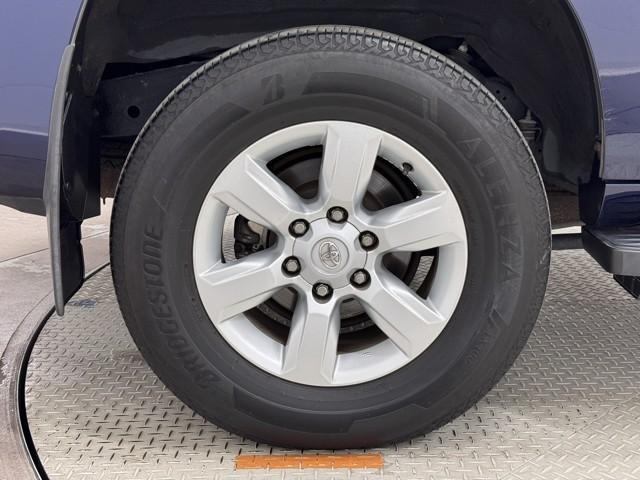 �A���~�z�C�[���ł��B�@�H�ʂɗ͂�`����z�C�[�������͓��ɖڗ����܂���ˁB�@�z�C�[���ЂƂŎԂ̃C���[�W���傫���ς��܂��ˁB