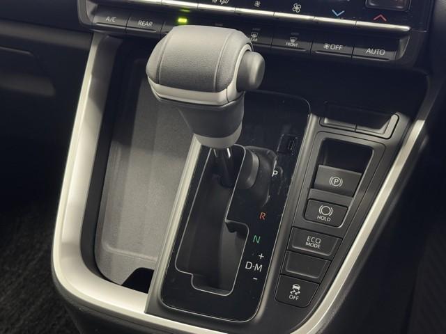 ヴォクシー Ｓ－Ｚ　ＤＶＤプレーヤー　両側自動ドア　リヤカメラ　フルオートエアコン　パワーウインドウ　盗難防止装置　ＥＴＣ車載器　１オナ　デュアルエアコン　ＬＥＤライト　横滑り防止機能　アルミホイール　記録簿　キーレス（12枚目）