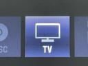 ＴＶが見れるチューナーを装備しています。　新しい車でも付いていないことで、ＴＶが見れない事も多々あるので要チェックです。