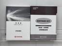 メンテナンスノート、取扱説明書ですね。　車の情報が凝縮されています。　車の整備記録が記載されている大事な物ですよ。