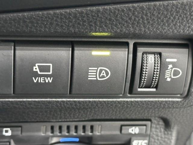 カローラクロス Z 横滑り防止機能 1オ-ナ- 盗難防止装置 メモリナビ 整備記録簿 ドラレコ付 バックガイドモニター クルーズコントロール エアバッグ キーフリーシステム パワ-シ-ト AAC ETC車載器 AW ナビ(13枚目)