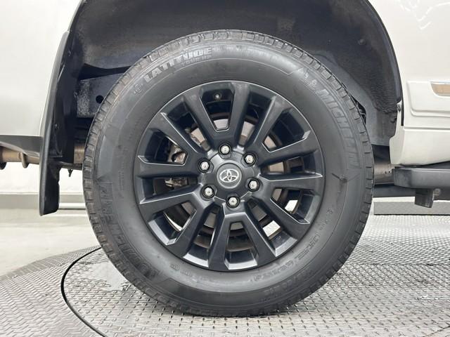 ランドクルーザープラド TX Lパッケージ マットブラックエディション アルミ 寒冷地仕様車 ABS ETC車載器 電動シート 盗難防止装置 メモリーナビ キーレス LEDヘッドランプ レザー クルコン パノラマルーフ スマートエントリー Bカメラ エアコン 記録簿(19枚目)