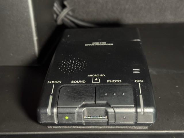 アルファードハイブリッド S タイプゴールド AC100V 地デジ リアオートエアコン クルコン Bカメラ ナビ&TV メンテナンスノート LEDライト オートエアコン 横滑り防止機能 アイドリングストップ フルフラット スマートキー ETC(9枚目)