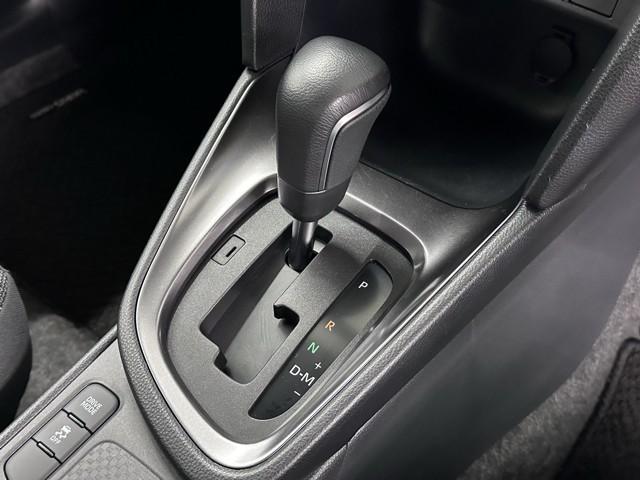 ヤリスクロス Ｇ　ＥＴＣ装備　リヤカメラ　点検記録簿　スマートエントリー　イモビライザー　オートエアコン　アルミホイール　キーレス　パワーウィンドウ　クルコン　ＡＢＳ　ドライブレコーダー　エアバッグ　パワーステアリング（8枚目）