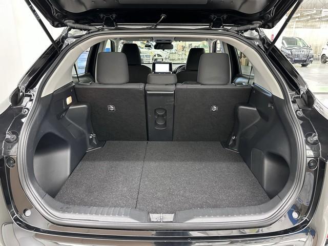 ヤリスクロス Ｇ　ＥＴＣ装備　リヤカメラ　点検記録簿　スマートエントリー　イモビライザー　オートエアコン　アルミホイール　キーレス　パワーウィンドウ　クルコン　ＡＢＳ　ドライブレコーダー　エアバッグ　パワーステアリング（17枚目）