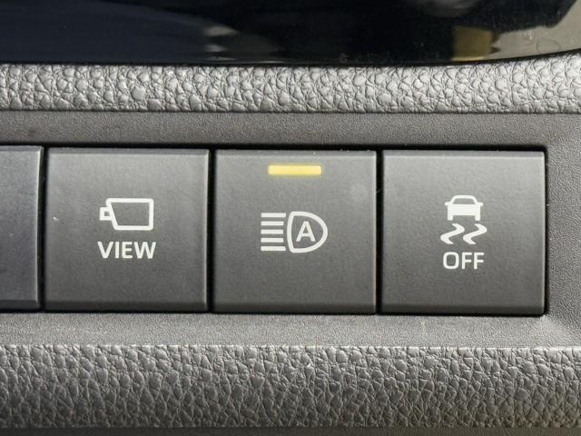 アクア Ｘ　踏み間違い防止　１００Ｖ　イモビ　ナビ＆ＴＶ　ドライブレコーダー　フルセグ　点検記録簿　ＬＥＤヘッドライト　スマートキー　横滑り防止機能　キーレスエントリー　アルミホイール　オートクルーズ　ＥＴＣ（13枚目）