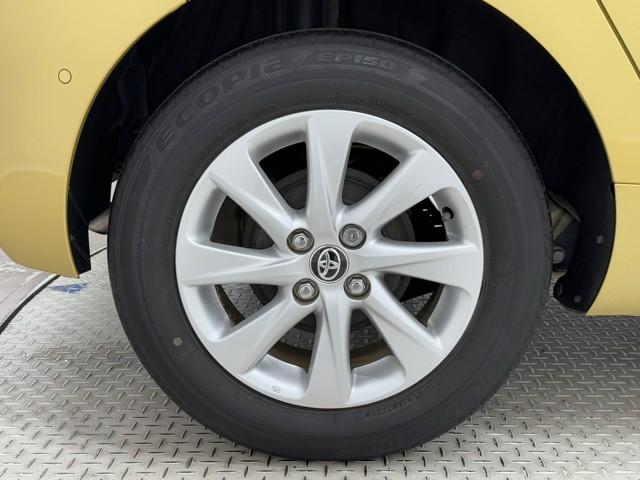 アクア Ｘ　踏み間違い防止　１００Ｖ　イモビ　ナビ＆ＴＶ　ドライブレコーダー　フルセグ　点検記録簿　ＬＥＤヘッドライト　スマートキー　横滑り防止機能　キーレスエントリー　アルミホイール　オートクルーズ　ＥＴＣ（17枚目）