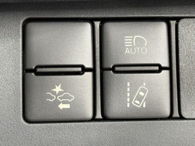 シエンタ ファンベースG バックモニタ- イモビ DVD再生可 パワステ LEDライト アイスト 地デジTV デュアルエアバッグ 横滑り防止装置 エアバッグ ドライブレコーダー オートエアコン パワーウィンドウ ABS ETC(13枚目)