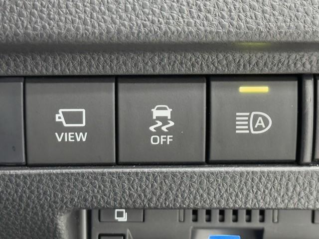 ハリアーハイブリッド Z レザーパッケージ ナビTV LEDライト 本革 エアコン 横滑り防止 ドラレコ付 クルーズコントロール Pシート ガラスルーフ メディアプレイヤー接続 キーレスエントリー フルセグテレビ アイドリングストップ アルミ(13枚目)