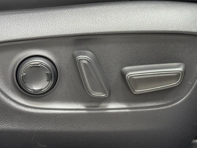 ハリアーハイブリッド Z レザーパッケージ ナビTV LEDライト 本革 エアコン 横滑り防止 ドラレコ付 クルーズコントロール Pシート ガラスルーフ メディアプレイヤー接続 キーレスエントリー フルセグテレビ アイドリングストップ アルミ(15枚目)