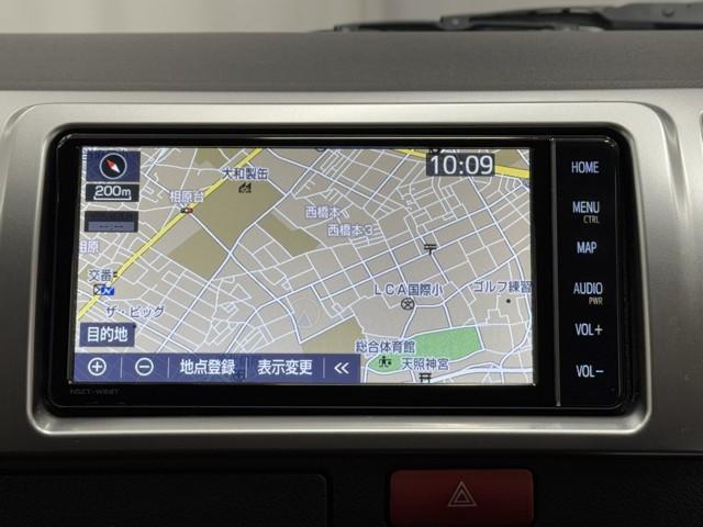 ハイエースバン ロングスーパーGL Wエアコン Bカメラ LEDライト パワーウインドウ 横滑防止 フルセグテレビ DVD視聴可 キーレスエントリー メモリーナビ オートエアコン ETC パワーステ 記録簿有 ABS エアバッグ(5枚目)