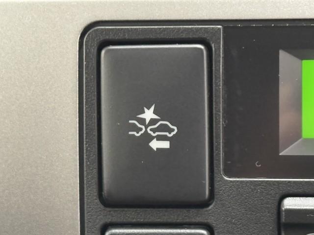 ハイエースバン ロングスーパーGL Wエアコン Bカメラ LEDライト パワーウインドウ 横滑防止 フルセグテレビ DVD視聴可 キーレスエントリー メモリーナビ オートエアコン ETC パワーステ 記録簿有 ABS エアバッグ(14枚目)