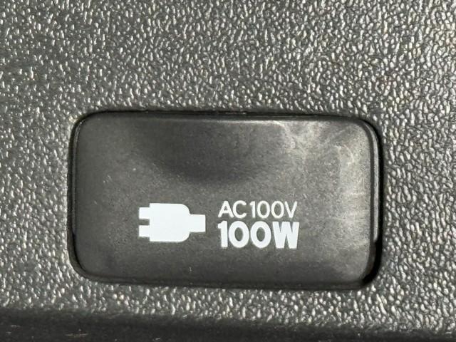 ハイエースバン スーパーGL ダークプライムII LEDヘットライト メモリーナビゲーション ミュージックプレイヤー接続可 スマキー ABS フルフラット 盗難警報装置 運転席エアバッグ リアクーラー ワンセグ オートエアコン パワーウインドウ(13枚目)