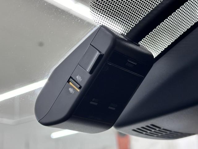 カローラフィールダー ハイブリッドG ダブルバイビー PCS インテリキー 横滑防止 アイドルストップ ミュージックプレイヤー接続可 フルセグTV メンテナンスノート クルーズコントロール LEDヘッドライト オートエアコン ワンオーナー ETC ABS(13枚目)