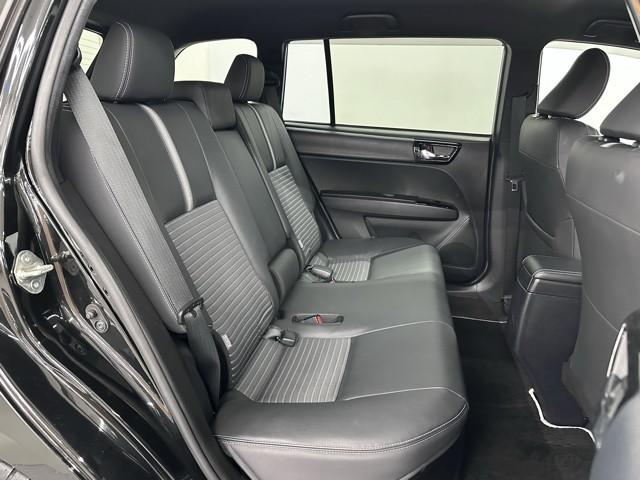 カローラフィールダー ハイブリッドG ダブルバイビー PCS インテリキー 横滑防止 アイドルストップ ミュージックプレイヤー接続可 フルセグTV メンテナンスノート クルーズコントロール LEDヘッドライト オートエアコン ワンオーナー ETC ABS(18枚目)