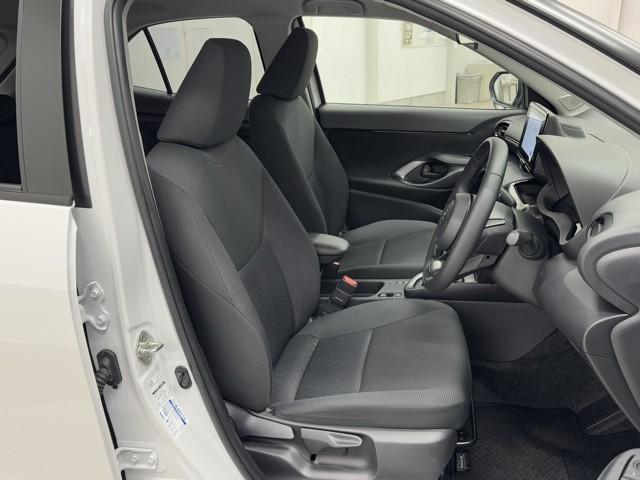 ヤリスクロス G ETC装備 リヤカメラ スマートエントリー イモビライザー オートエアコン LEDライト アルミホイール キーレス パワーウィンドウ クルコン ABS ドライブレコーダー エアバッグ サイドエアバッグ(15枚目)